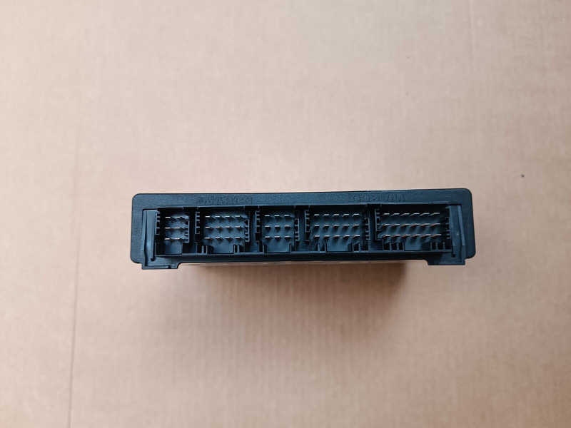 Mercedes-Benz EBS4 - Kontrollenhet för Lastbil: bild 4 Mercedes-Benz EBS4 - Kontrollenhet för Lastbil: bild 4