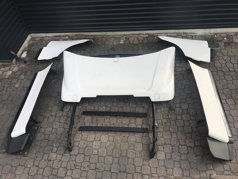 Scania Highline - Streamline - Aerodynamik/ Spoiler för Lastbil: bild 2 Scania Highline - Streamline - Aerodynamik/ Spoiler för Lastbil: bild 2