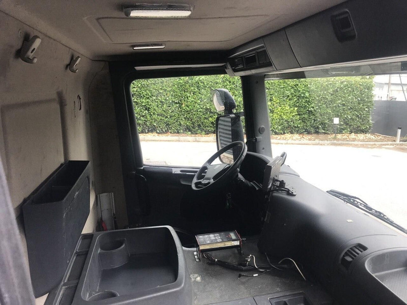 Scania R Serie - Euro 5 - Hytt och interiör för Lastbil: bild 4 Scania R Serie - Euro 5 - Hytt och interiör för Lastbil: bild 4