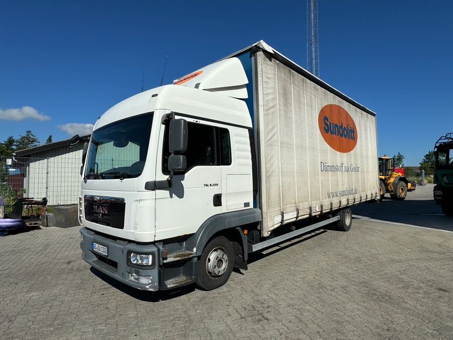 MAN CABINE F99L/R37 - Hytt för Lastbil: bild 1 MAN CABINE F99L/R37 - Hytt för Lastbil: bild 1