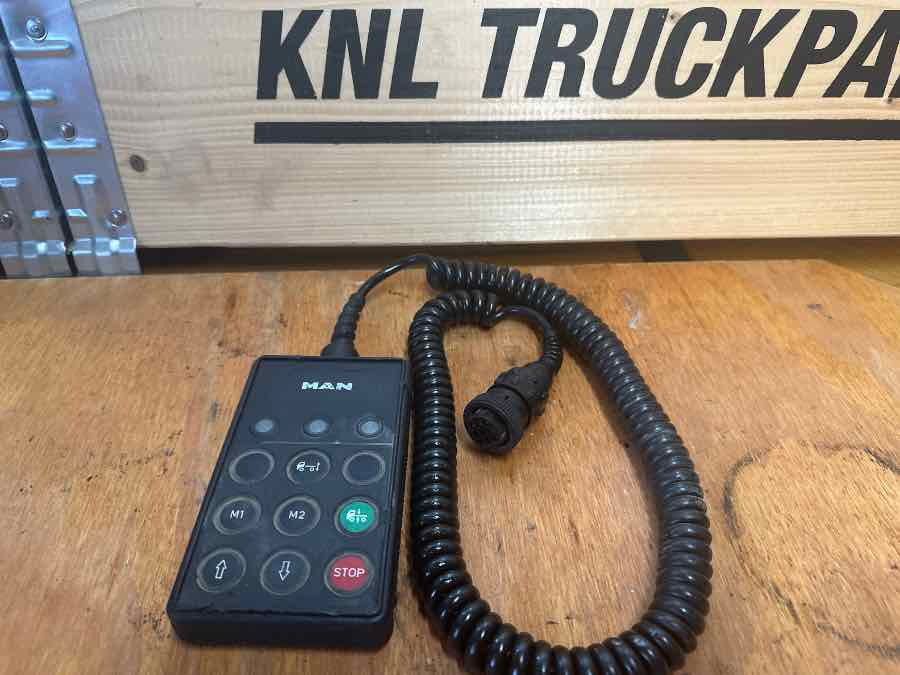 MAN CONTROL UNIT AIR SUSPENSION 81.25505-6398 - Fjädring för Lastbil: bild 1 MAN CONTROL UNIT AIR SUSPENSION 81.25505-6398 - Fjädring för Lastbil: bild 1