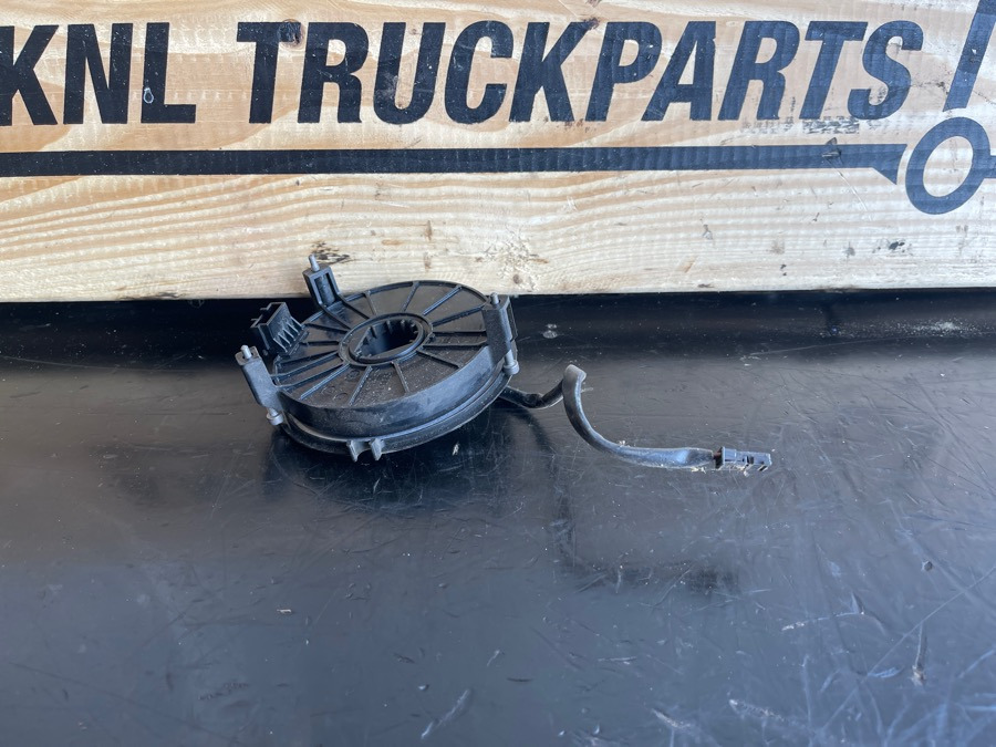 MERCEDES CLOCK SPIN A0004642018 - Hytt och interiör för Lastbil: bild 1 MERCEDES CLOCK SPIN A0004642018 - Hytt och interiör för Lastbil: bild 1