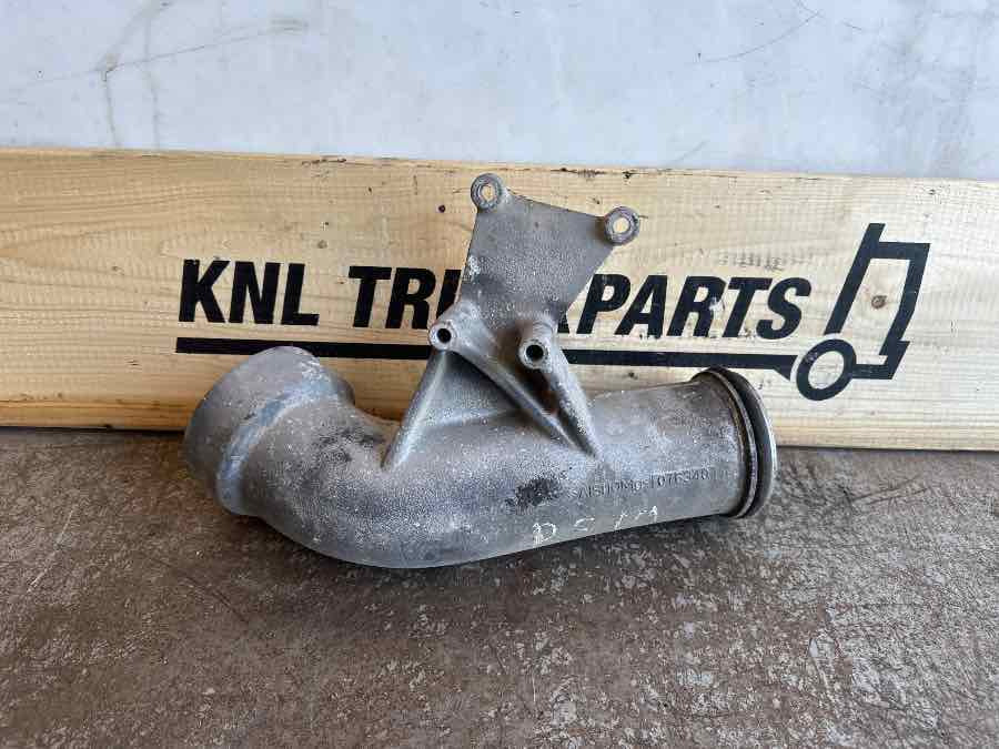 SCANIA AIR PIPE 2210838 - Insugsrör för Lastbil: bild 1 SCANIA AIR PIPE 2210838 - Insugsrör för Lastbil: bild 1