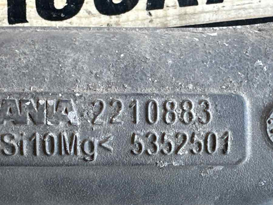 SCANIA AIR PIPE 2210883 - Insugsrör för Lastbil: bild 3 SCANIA AIR PIPE 2210883 - Insugsrör för Lastbil: bild 3