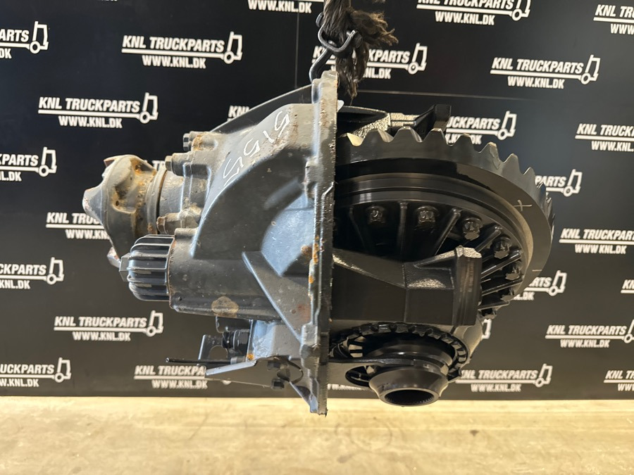 SCANIA DIFF R885 - 3.23 / 2300436 - Differential för Lastbil: bild 1 SCANIA DIFF R885 - 3.23 / 2300436 - Differential för Lastbil: bild 1
