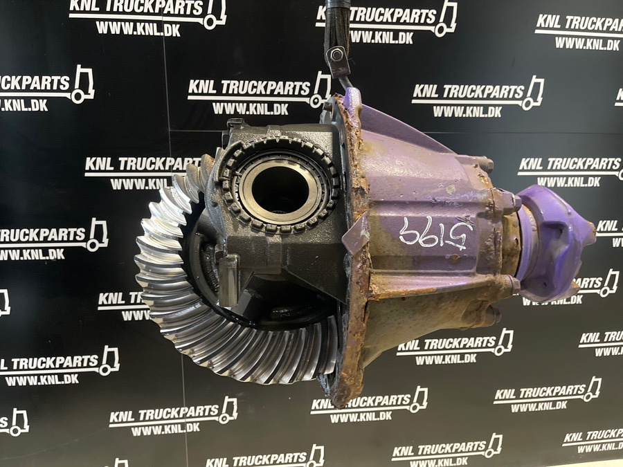 SCANIA DIFF R885 - 3.42 // 2300435 - Differential för Lastbil: bild 1 SCANIA DIFF R885 - 3.42 // 2300435 - Differential för Lastbil: bild 1