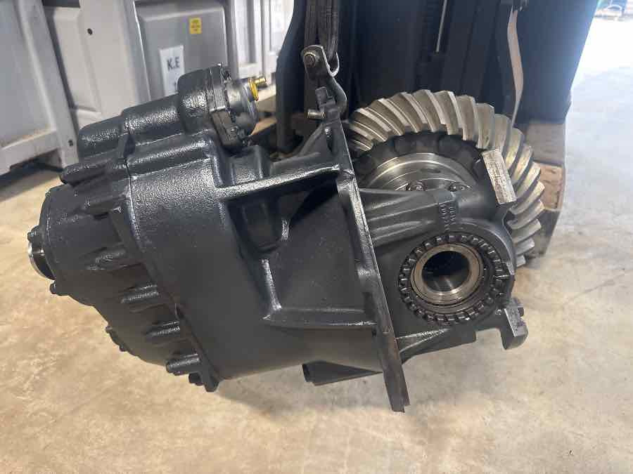 SCANIA DIFF RB662 - 2.92 // 2325890 - Differential för Lastbil: bild 1 SCANIA DIFF RB662 - 2.92 // 2325890 - Differential för Lastbil: bild 1