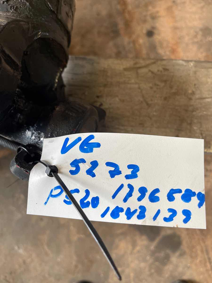 SCANIA PROPSHAFT P520 1796589 - Kardanaxel för Lastbil: bild 2 SCANIA PROPSHAFT P520 1796589 - Kardanaxel för Lastbil: bild 2