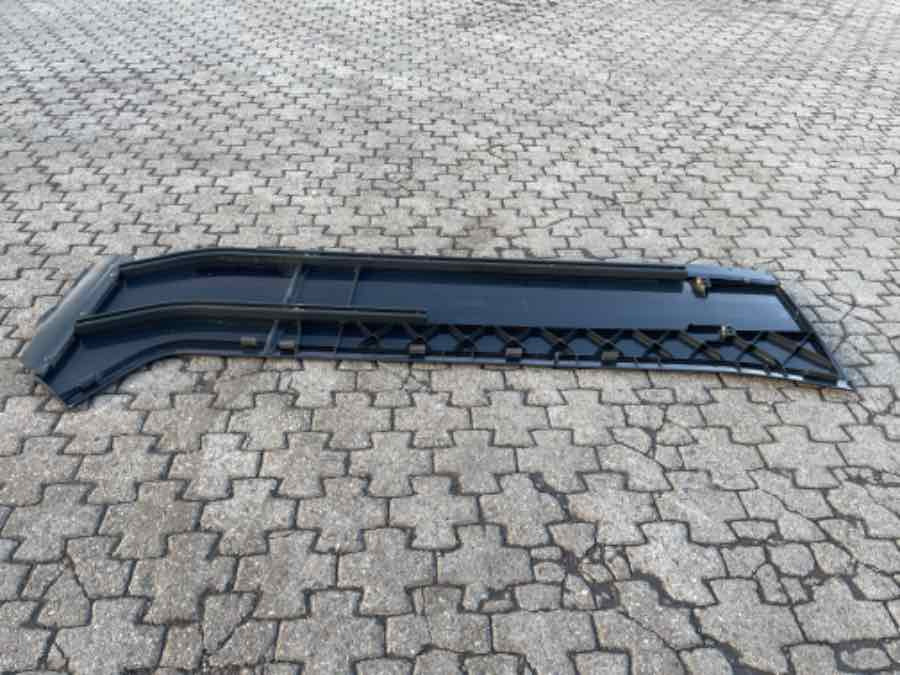 SCANIA SIDE AIR DEFLECTOR 2978955 2588096 - Hytt för Lastbil: bild 2 SCANIA SIDE AIR DEFLECTOR 2978955 2588096 - Hytt för Lastbil: bild 2