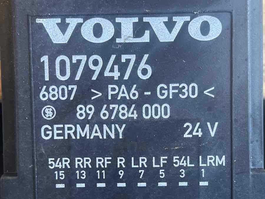 VOLVO ECU 1079476 - Elektriskt system för Lastbil: bild 2 VOLVO ECU 1079476 - Elektriskt system för Lastbil: bild 2