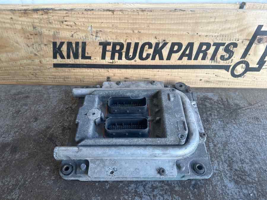 VOLVO ECU 60100000 P04 - Elektriskt system för Lastbil: bild 1 VOLVO ECU 60100000 P04 - Elektriskt system för Lastbil: bild 1