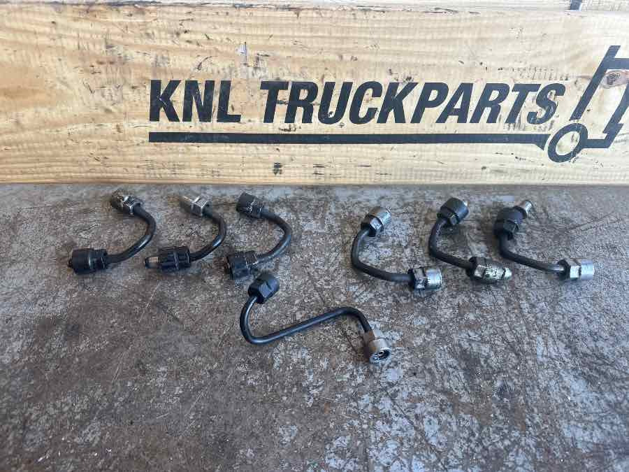 VOLVO FUEL PIPES - Motor och reservdelar för Lastbil: bild 1 VOLVO FUEL PIPES - Motor och reservdelar för Lastbil: bild 1