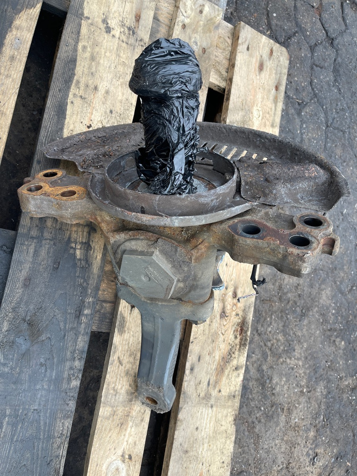 VOLVO STEERING KNUCKLE 22848431 - Styrspindel: bild 1 VOLVO STEERING KNUCKLE 22848431 - Styrspindel: bild 1