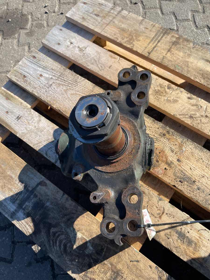 VOLVO STEERING KNUCKLE 22848434 - Styrspindel för Lastbil: bild 1 VOLVO STEERING KNUCKLE 22848434 - Styrspindel för Lastbil: bild 1