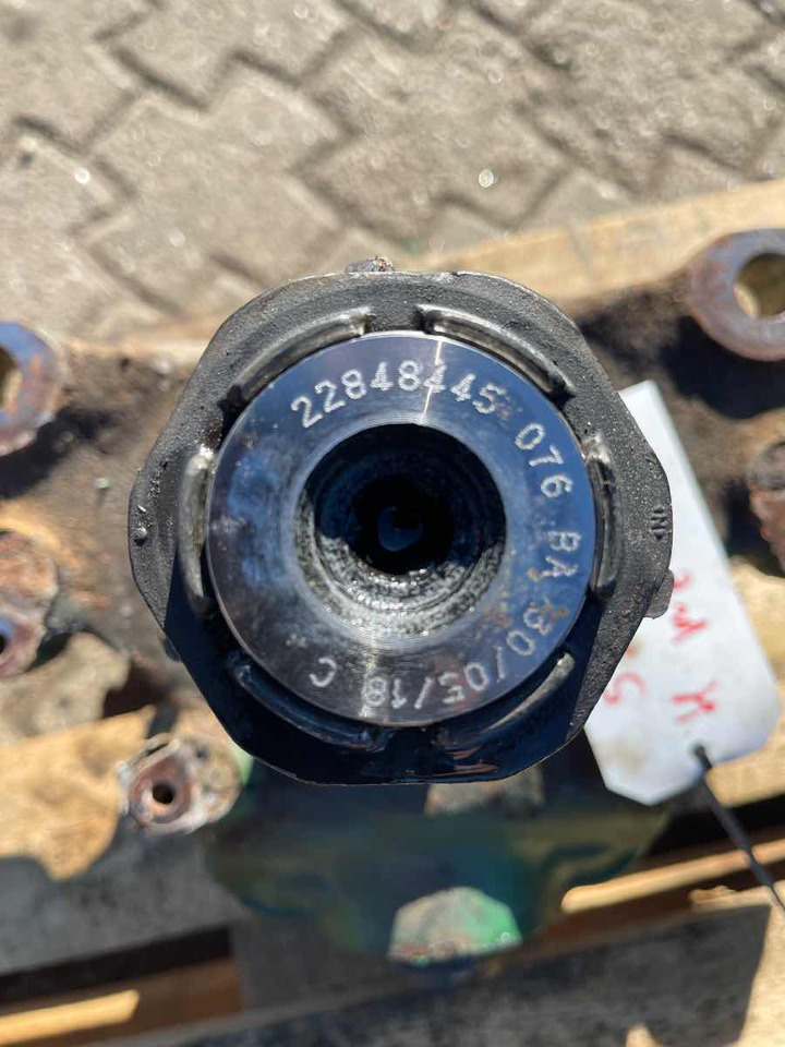 VOLVO STEERING KNUCKLE 22848445 - Styrspindel för Lastbil: bild 2 VOLVO STEERING KNUCKLE 22848445 - Styrspindel för Lastbil: bild 2