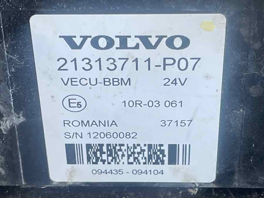 VOLVO VECU-BBM 21313711-P07 - Elektriskt system för Lastbil: bild 2 VOLVO VECU-BBM 21313711-P07 - Elektriskt system för Lastbil: bild 2