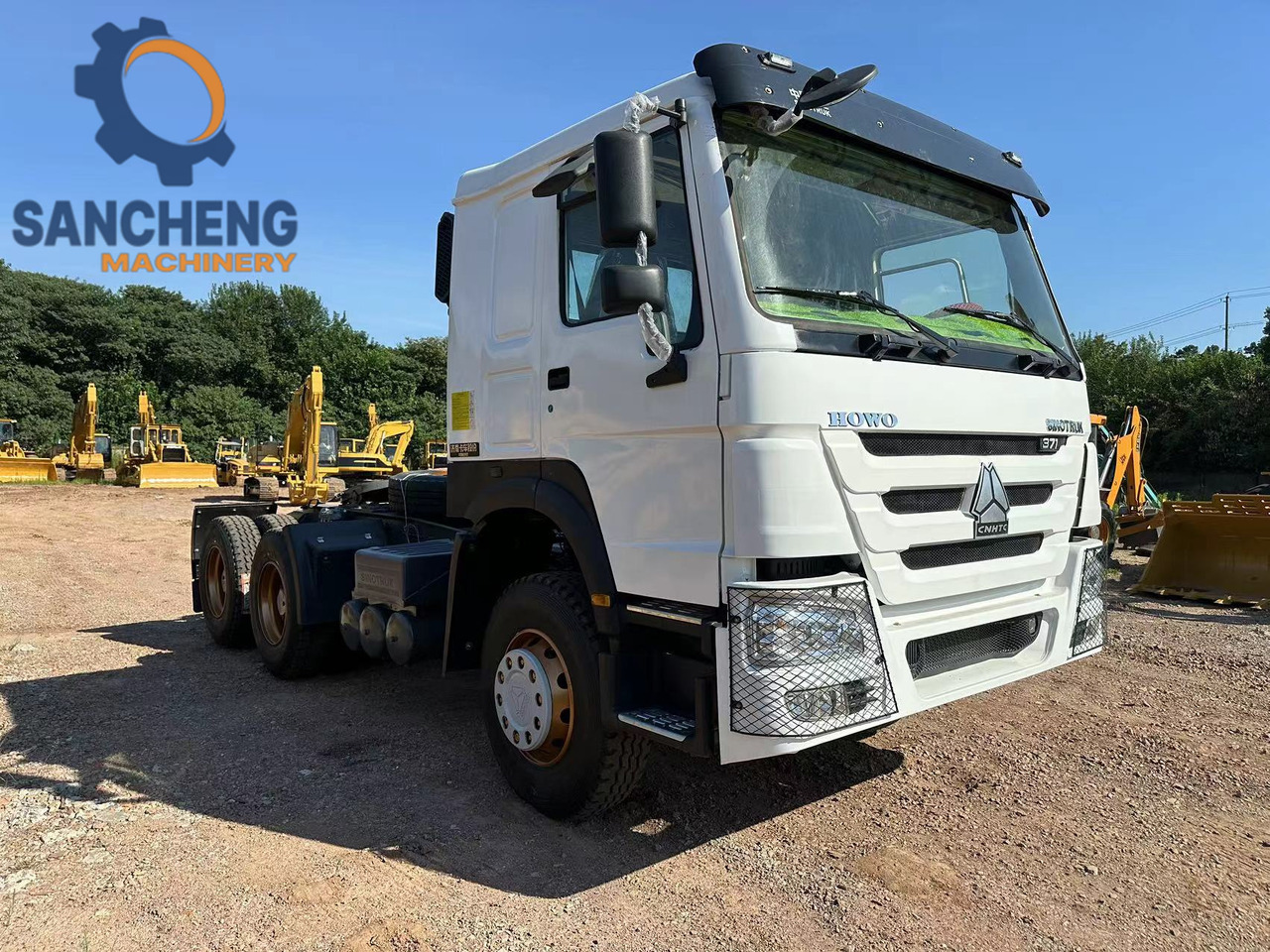 SINOTRUK HOWO Truck Head 371hp - Dragbil: bild 3 SINOTRUK HOWO Truck Head 371hp - Dragbil: bild 3