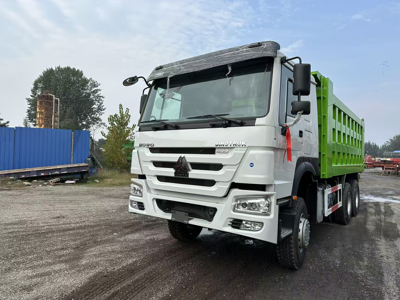 SINOTRUK HOWO 400HP 6X4 Tipper Truck - Tippbil lastbil: bild 3 SINOTRUK HOWO 400HP 6X4 Tipper Truck - Tippbil lastbil: bild 3