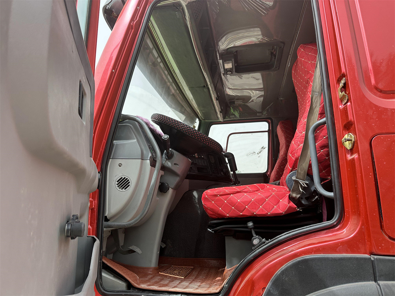 Leasa SINOTRUK Howo Dump truck 371 SINOTRUK Howo Dump truck 371: bild 8