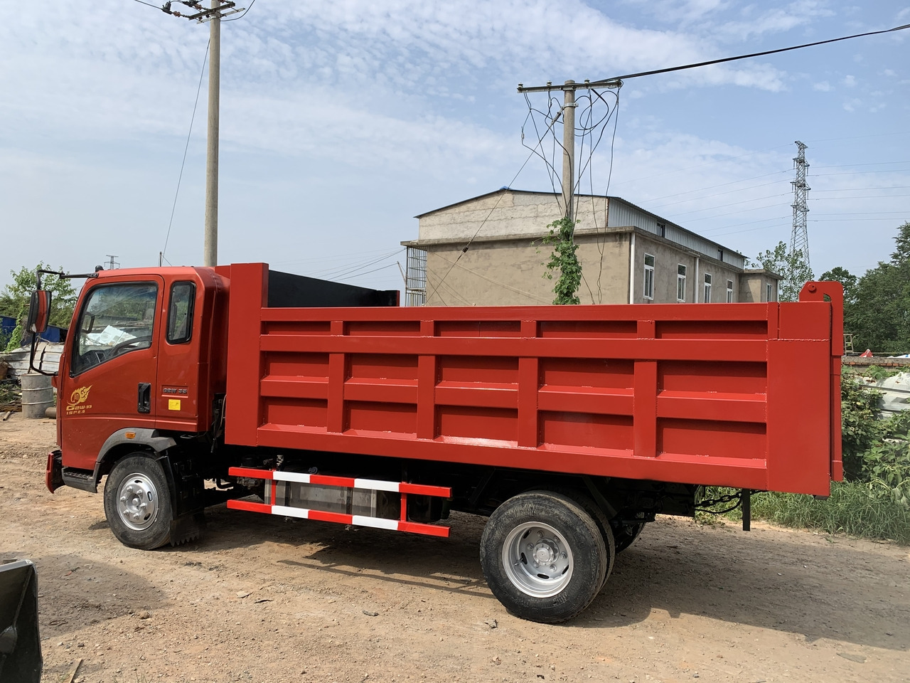 SINOTRUK Howo Dump truck 4x2 - Tippbil lastbil: bild 3 SINOTRUK Howo Dump truck 4x2 - Tippbil lastbil: bild 3