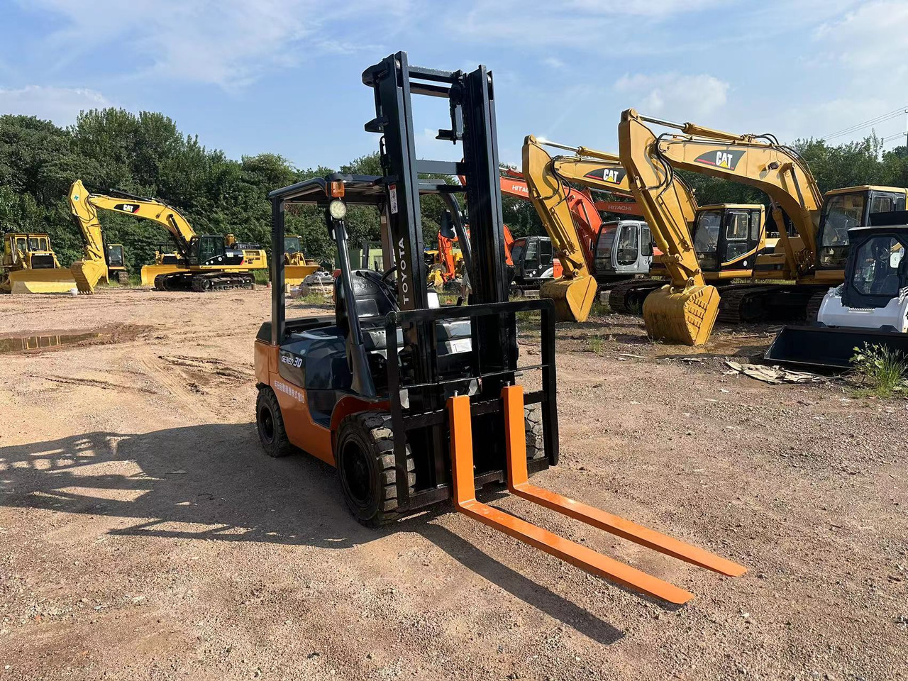 TOYOTA GENEO30 forklift - Dieseltruck: bild 2 TOYOTA GENEO30 forklift - Dieseltruck: bild 2