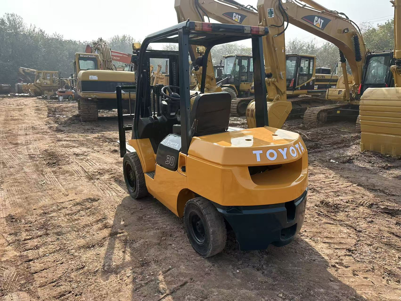 Toyota 30 - Dieseltruck: bild 4 Toyota 30 - Dieseltruck: bild 4