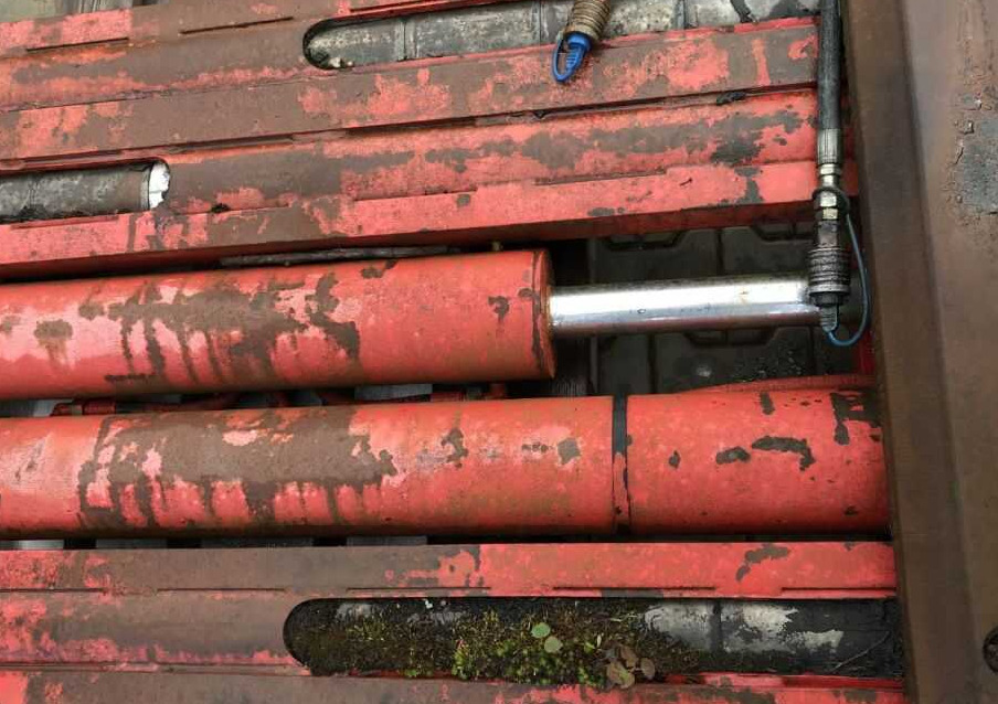 Auramo P-800LE - Klämaggregat för Motviktstruck: bild 2 Auramo P-800LE - Klämaggregat för Motviktstruck: bild 2