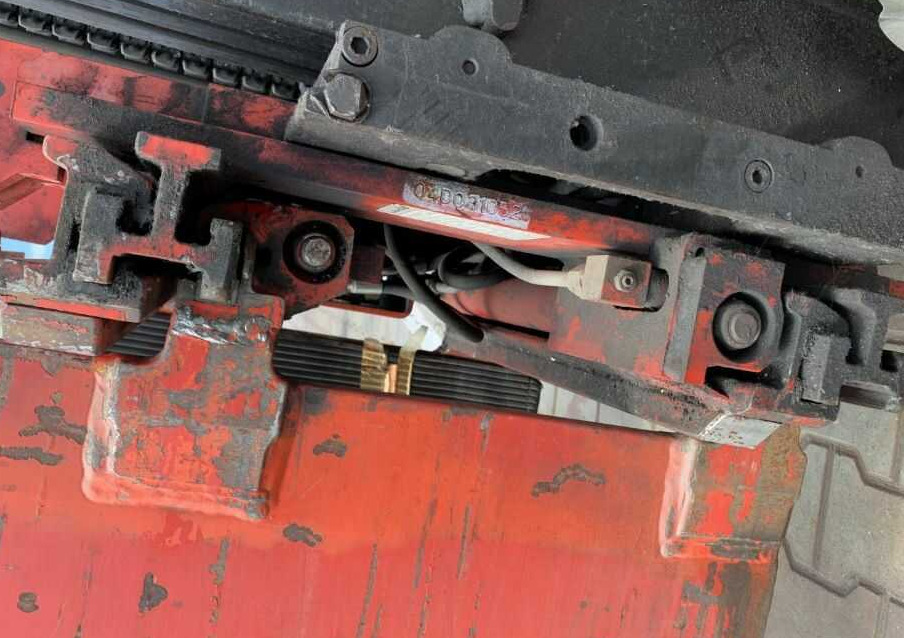 Bolzoni KS08CF5A, Kartonklammer - Klämaggregat för Materialhanteringsutrustning: bild 3 Bolzoni KS08CF5A, Kartonklammer - Klämaggregat för Materialhanteringsutrustning: bild 3