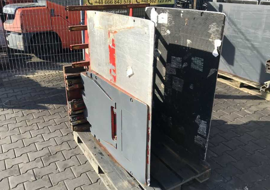 Cascade 55-D-CC-50XQ, Kartonklammer - Klämaggregat för Materialhanteringsutrustning: bild 3 Cascade 55-D-CC-50XQ, Kartonklammer - Klämaggregat för Materialhanteringsutrustning: bild 3