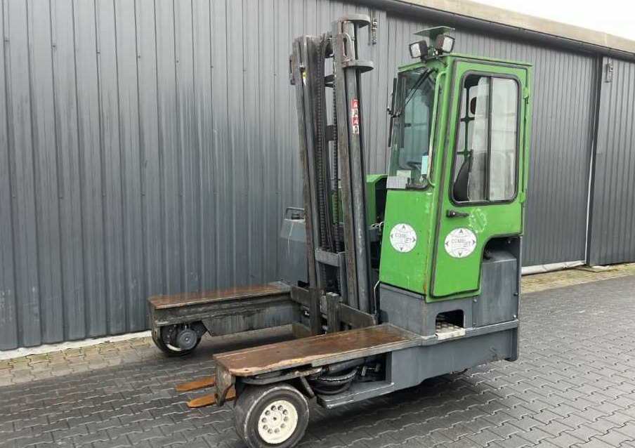 Combilift C4000 - Sidlastare: bild 1 Combilift C4000 - Sidlastare: bild 1