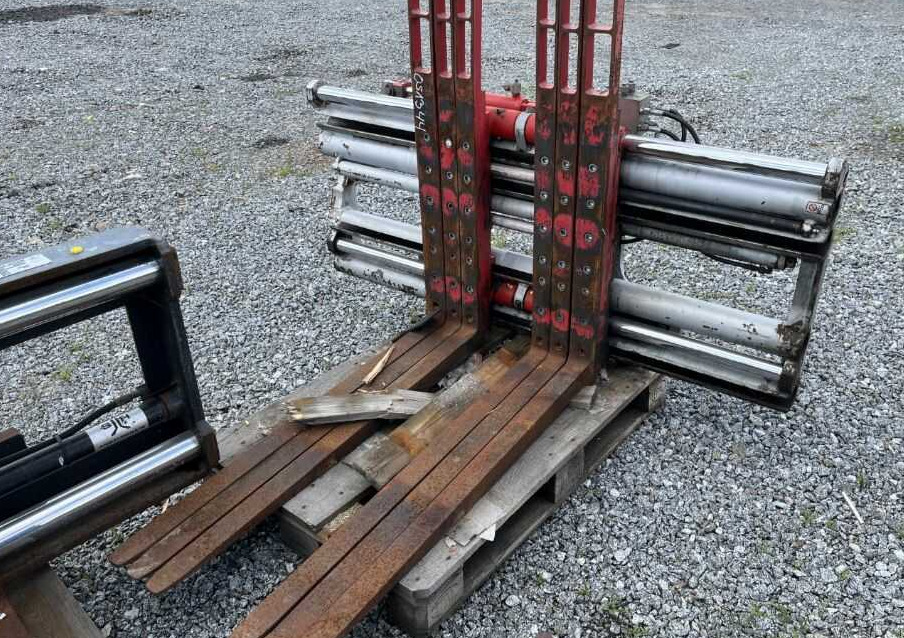 Durwen DRPK45C - Gafflar för Motviktstruck: bild 1 Durwen DRPK45C - Gafflar för Motviktstruck: bild 1