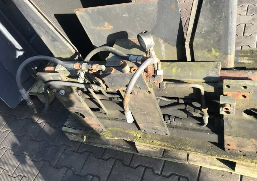 Kaup 1T213, Kartonklammer - Klämaggregat för Materialhanteringsutrustning: bild 2 Kaup 1T213, Kartonklammer - Klämaggregat för Materialhanteringsutrustning: bild 2