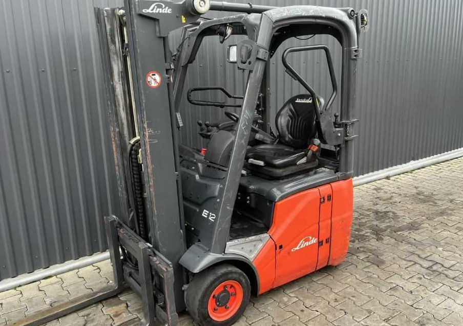 Linde E12-01 - Eltruck: bild 1 Linde E12-01 - Eltruck: bild 1