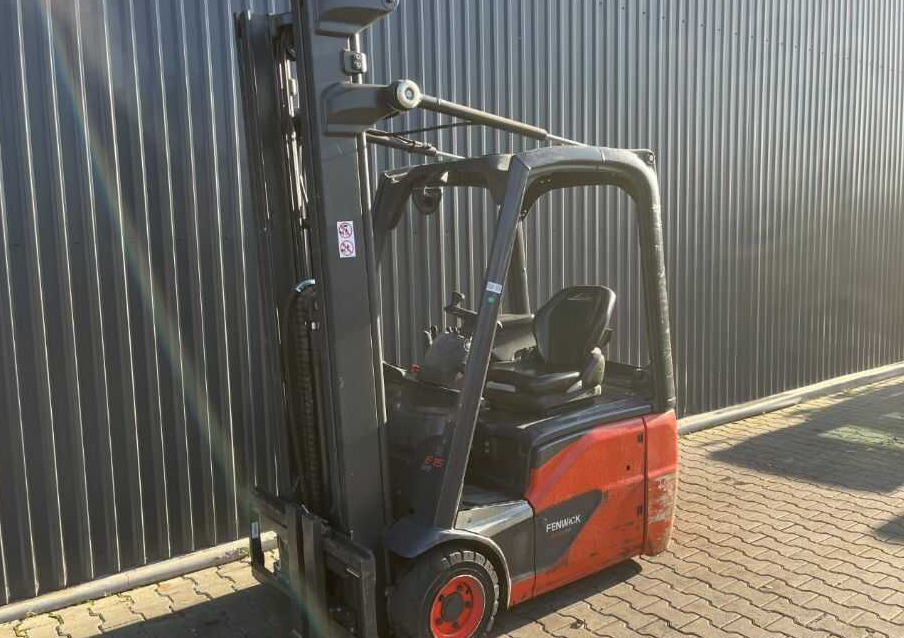 Linde E15-02 - Eltruck: bild 1 Linde E15-02 - Eltruck: bild 1
