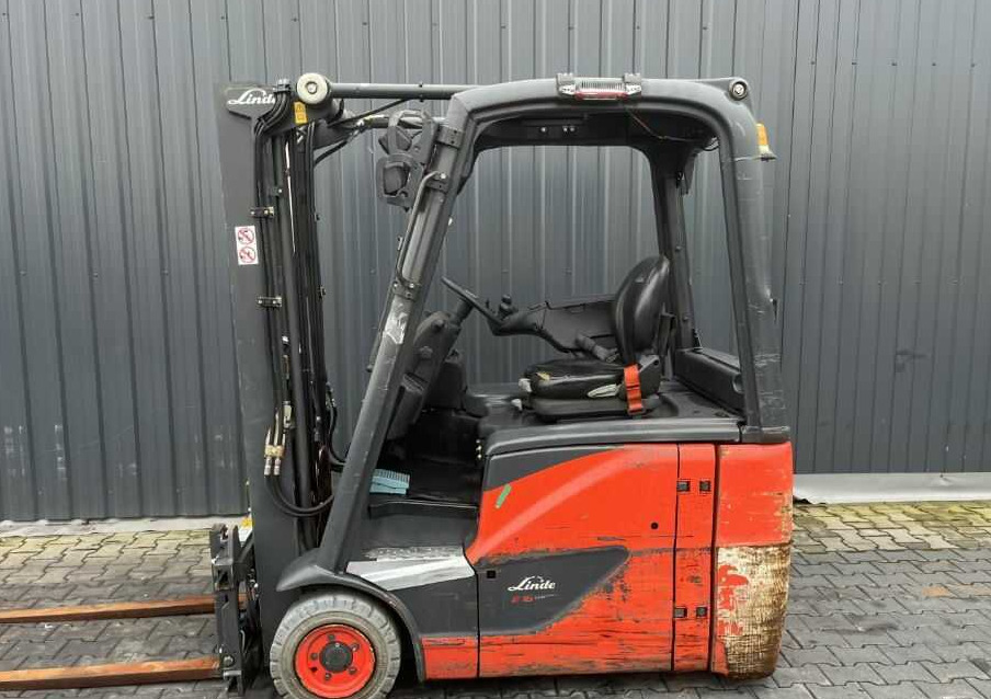 Linde E16H-02 - Eltruck: bild 2 Linde E16H-02 - Eltruck: bild 2