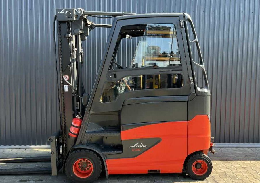 Linde E35HL-01 - Eltruck: bild 2 Linde E35HL-01 - Eltruck: bild 2