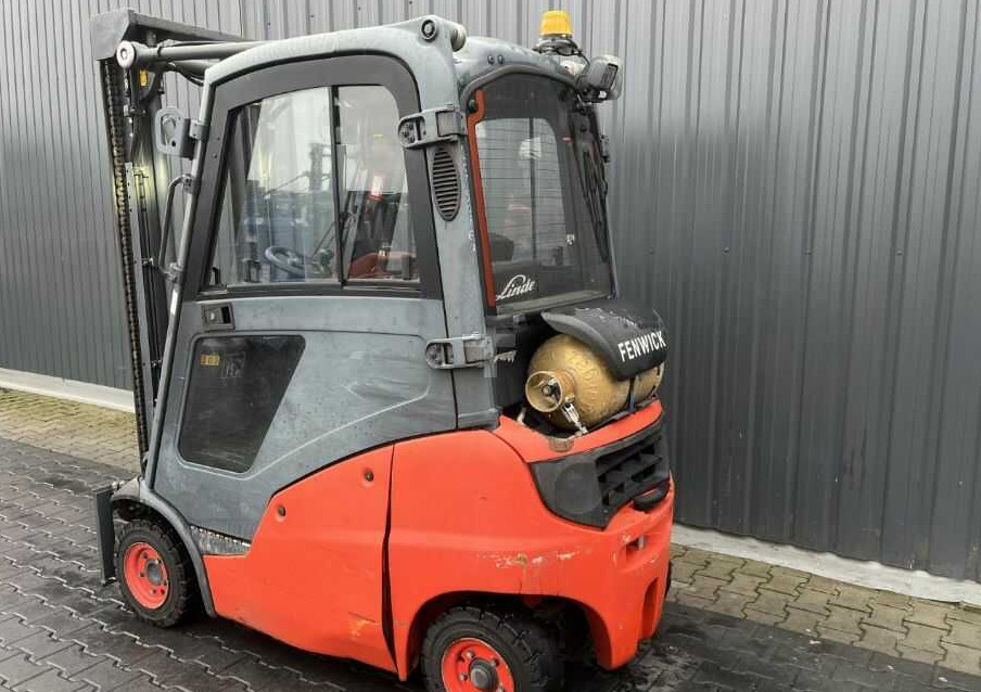 Linde H14T-01 - Gasoltruck: bild 3 Linde H14T-01 - Gasoltruck: bild 3