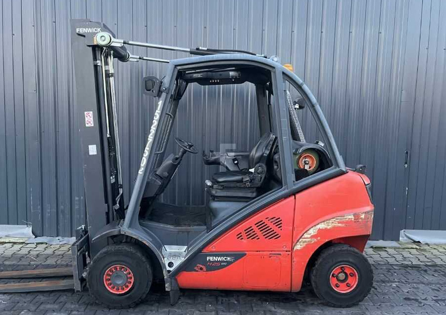 Linde H25T-01 - Gasoltruck: bild 2 Linde H25T-01 - Gasoltruck: bild 2