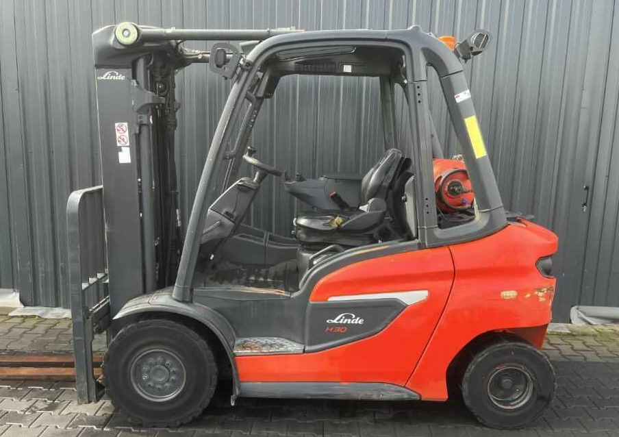 Linde H30T-01 - Gasoltruck: bild 2 Linde H30T-01 - Gasoltruck: bild 2
