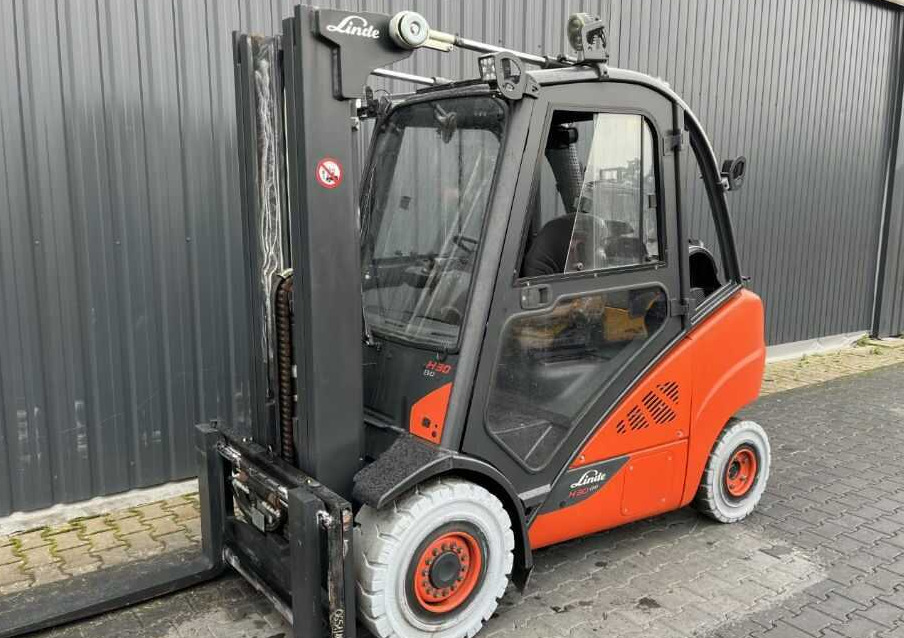 Linde H30T-02 - Gasoltruck: bild 1 Linde H30T-02 - Gasoltruck: bild 1