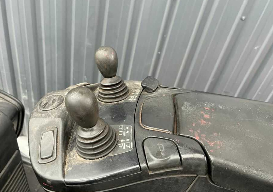 Gasoltruck Linde H40CNG-02: bild 7