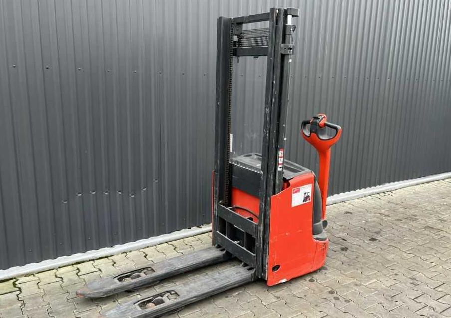Linde L12 - Staplare: bild 1 Linde L12 - Staplare: bild 1