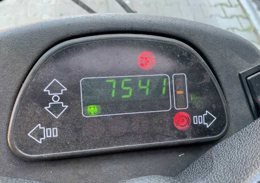 Linde P250 - Dragtruck: bild 5 Linde P250 - Dragtruck: bild 5