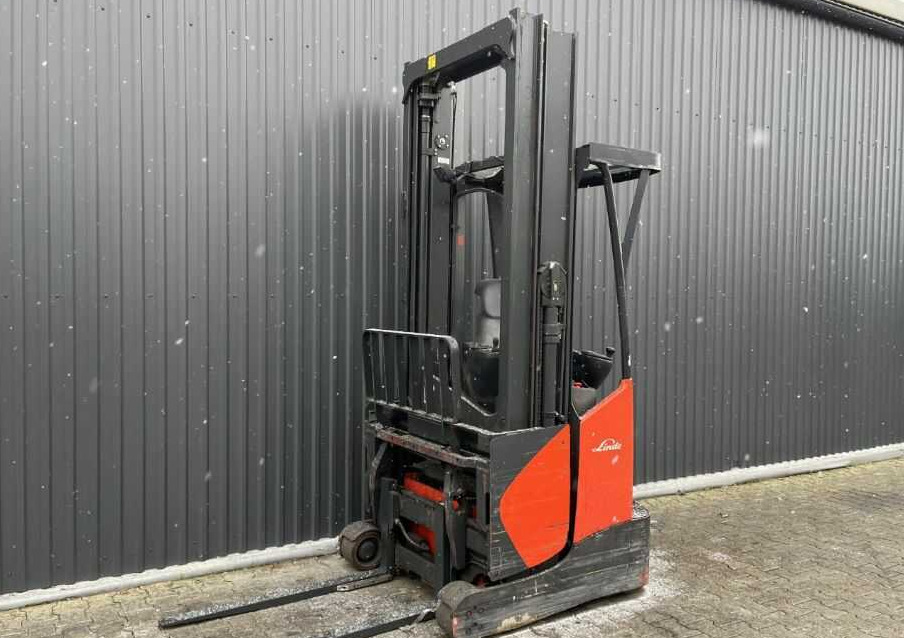 Linde R14X-03 - Skjutstativtruck: bild 1 Linde R14X-03 - Skjutstativtruck: bild 1