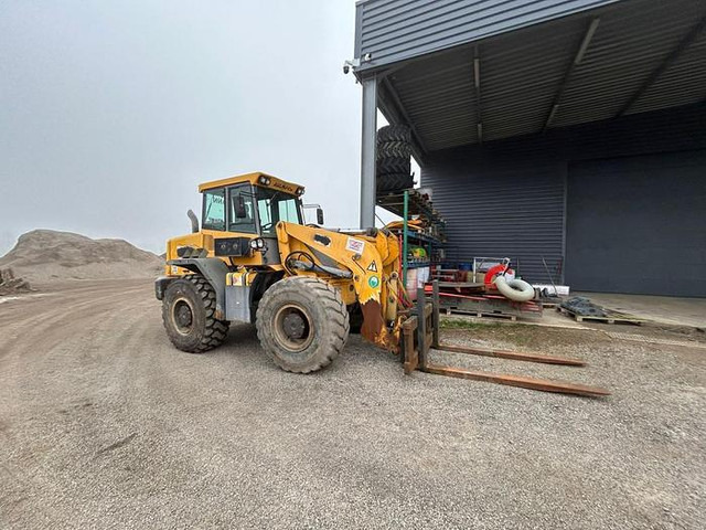 Ahlmann AS210 / AZ210 - - Hjullastare: bild 4 Ahlmann AS210 / AZ210 - - Hjullastare: bild 4