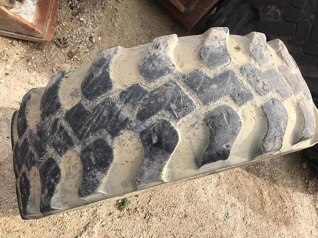 Alliance 315/R22.5 - Däck: bild 5 Alliance 315/R22.5 - Däck: bild 5