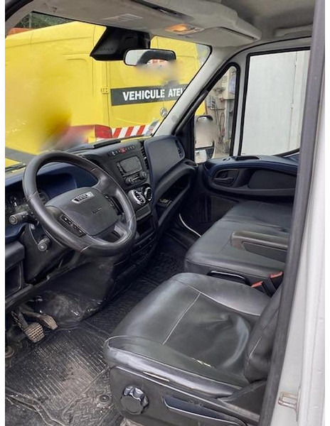 Iveco 35C18 - Tippbil lastbil: bild 2 Iveco 35C18 - Tippbil lastbil: bild 2