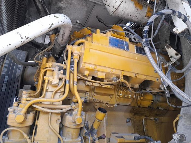 Komatsu SA12V140 - WA800 - HD785 - HD985 - D475 engine - - Motor: bild 1 Komatsu SA12V140 - WA800 - HD785 - HD985 - D475 engine - - Motor: bild 1