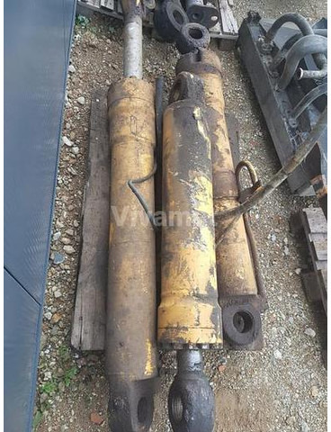 Liebherr A914 - Cylinderblock: bild 1 Liebherr A914 - Cylinderblock: bild 1