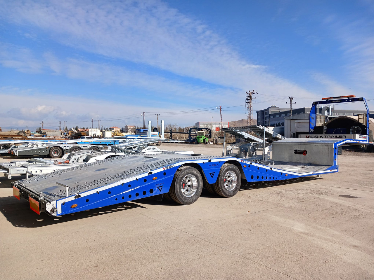 VEGA TRAILER ARLA TRUCK CARRIER - Biltransportbil semitrailer: bild 3 VEGA TRAILER ARLA TRUCK CARRIER - Biltransportbil semitrailer: bild 3